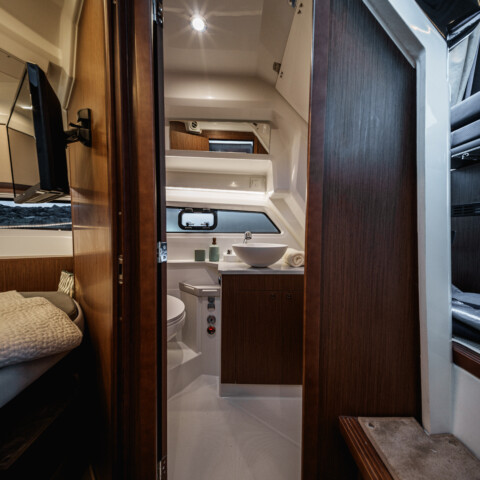 241105 Pre shoot Beneteau Antarès 9. Credit : Maxime Horlaville / Beneteau