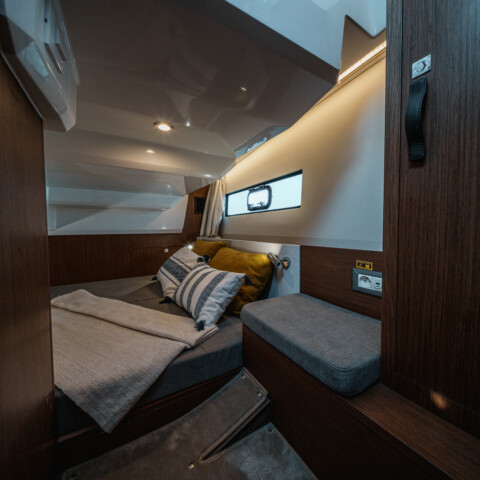 241105 Pre shoot Beneteau Antarès 9. Credit : Maxime Horlaville / Beneteau